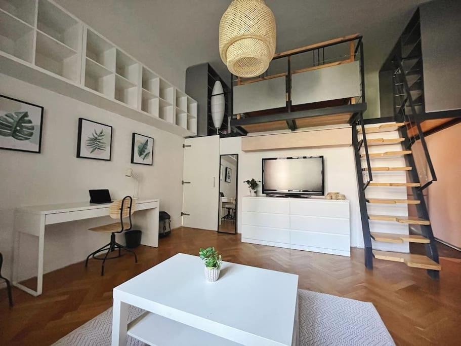 Stefanka Apartment Old Town ブラチスラヴァ エクステリア 写真